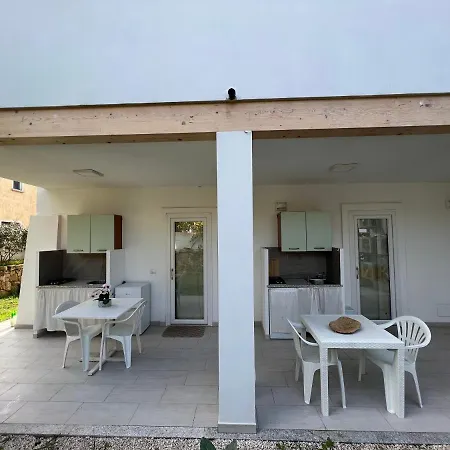 בית הארחה Al Mare Da Francesca 3*