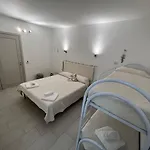 Al Mare Da Francesca Affittacamere 3*