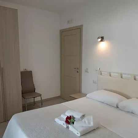 Al Mare Da Francesca 3* 奧爾比亞