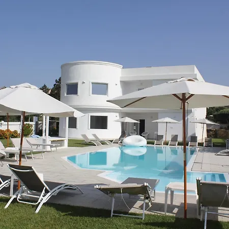Al Mare Da Francesca בית הארחה אולביה
