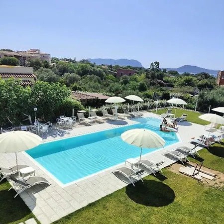 Al Mare Da Francesca 3* 올비아