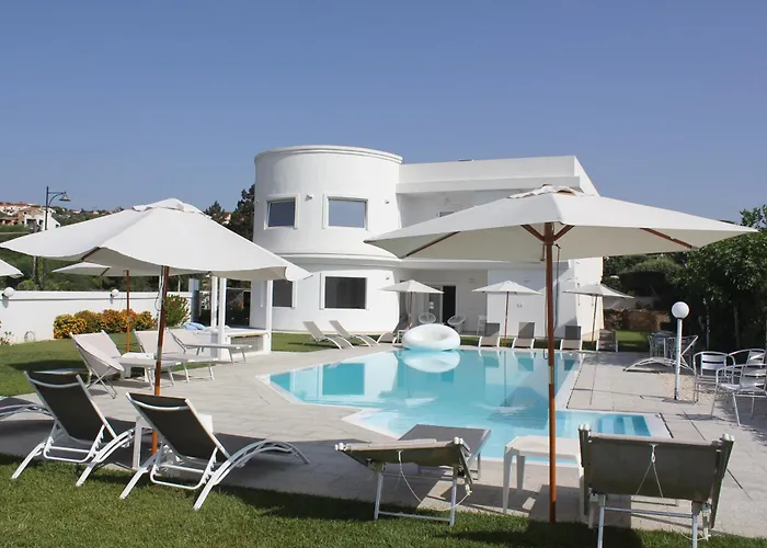 Al Mare Da Francesca בית הארחה אולביה